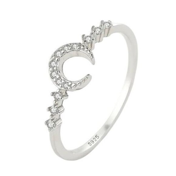 925 Sterling Silver Crescent Moon Ring Size 7,8 - Picture 1 of 3